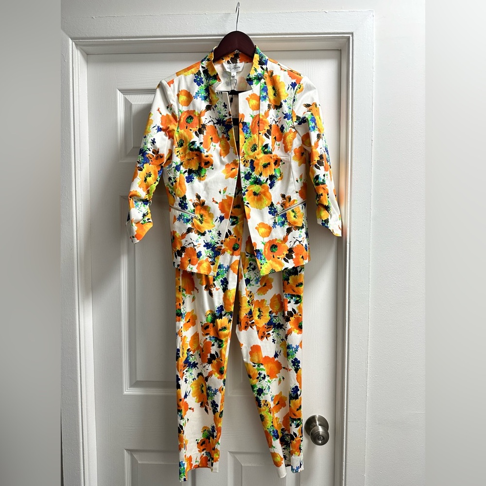 St. John Orange Floral Suite in a size 4.